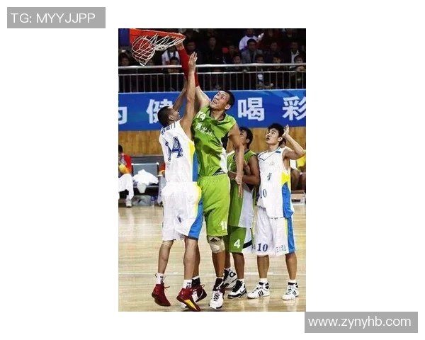 姚明小学时期身高是多少对他的篮球生涯有何影响