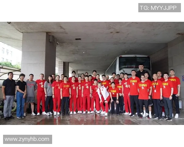 姚明变形计：从篮球巨星到生活导师的蜕变之路与心灵成长