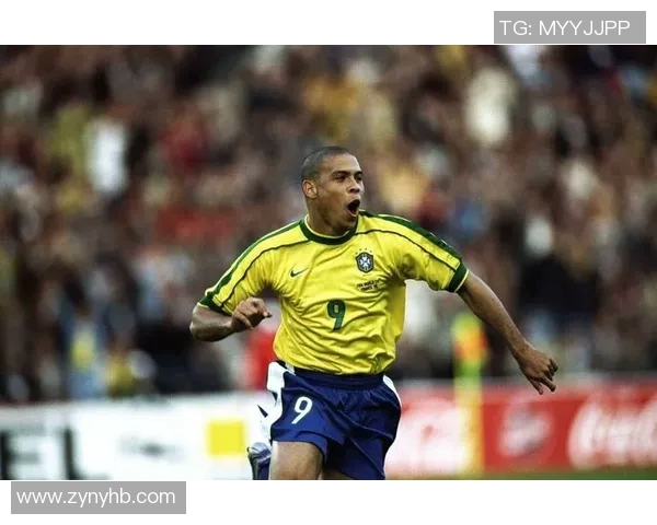 三球王是谁足球明星的传奇与影响力解析