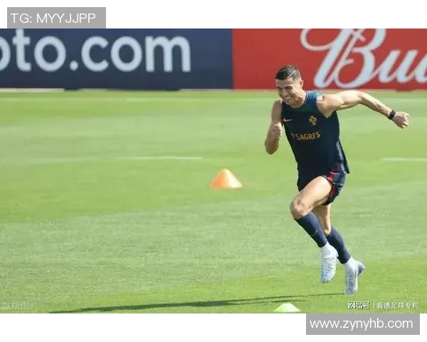 全球足球明星的腹肌魅力大比拼各国运动员健身成果一览 全球足球明星的腹肌魅力大比拼各国运动员健身成果一览