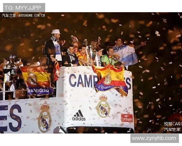 全球足球明星汇聚各国风采展现球场魅力与激情 全球足球明星汇聚各国风采展现球场魅力与激情