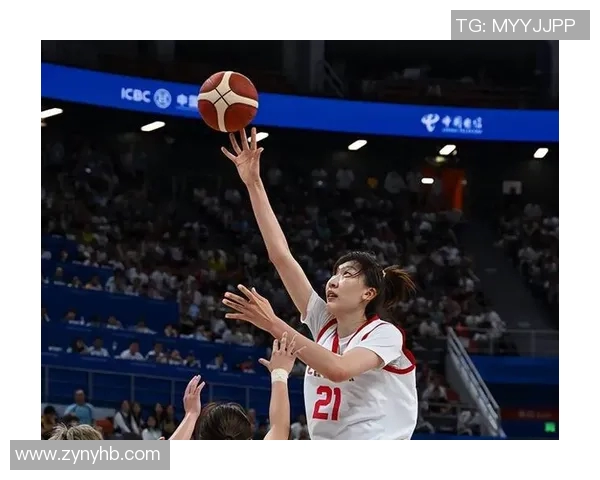 女明星与篮球明星的浪漫情缘揭秘背后的爱情故事与甜蜜瞬间